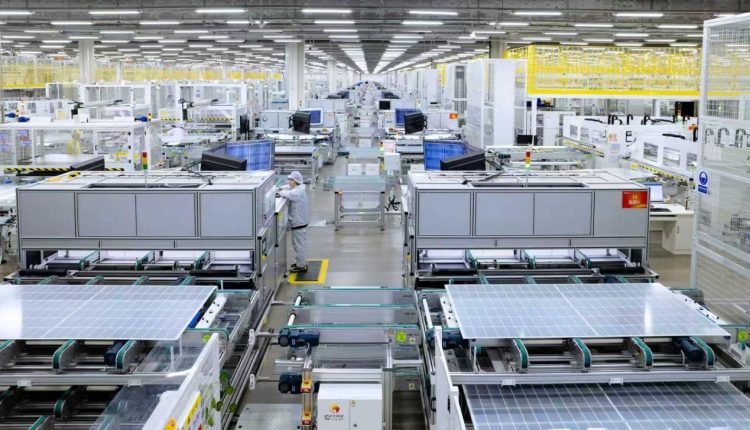 تطلق “تونغ وي” أكبر مصنع للوحدات الكهروضوئية أحادي النطاق في صناعة الطاقة الشمسية للجمهور العالمي عبر جولة افتراضية